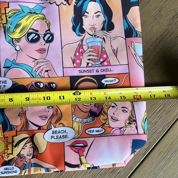 Estée Lauder Comic Tote Bag NWT - Picture 4 of 6